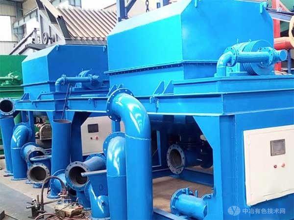 連續出料離心機
